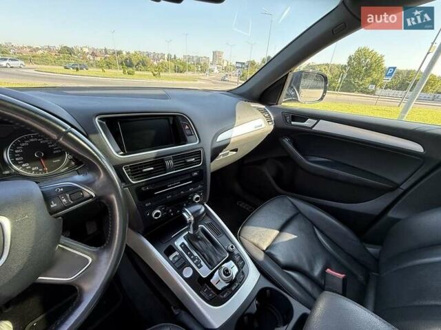 Чорний Ауді Ку 5, об'ємом двигуна 3 л та пробігом 225 тис. км за 15700 $, фото 6 на Automoto.ua