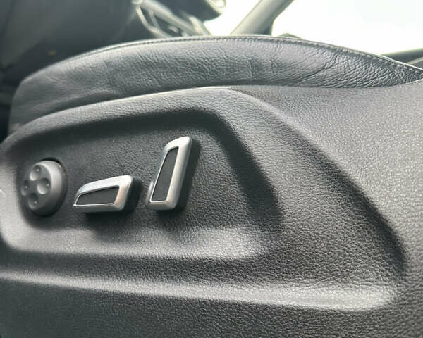 Черный Ауди Ку 5, объемом двигателя 2 л и пробегом 252 тыс. км за 15500 $, фото 33 на Automoto.ua