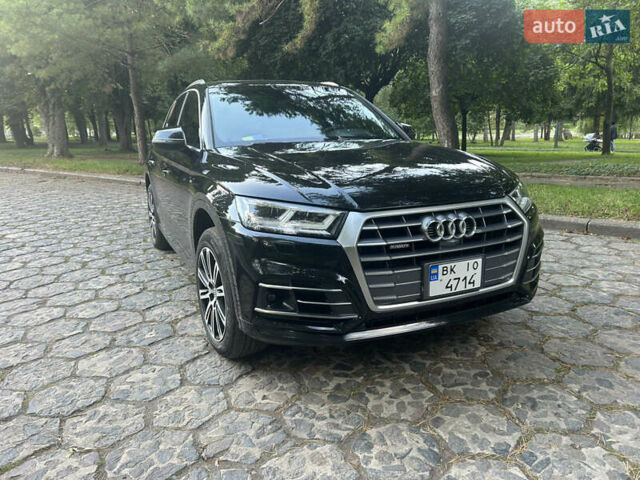 Черный Ауди Ку 5, объемом двигателя 1.98 л и пробегом 82 тыс. км за 29900 $, фото 3 на Automoto.ua