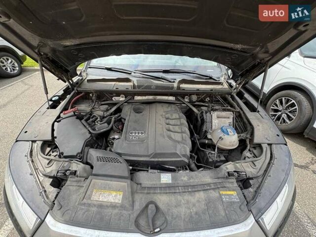 Черный Ауди Ку 5, объемом двигателя 1.97 л и пробегом 223 тыс. км за 34000 $, фото 2 на Automoto.ua