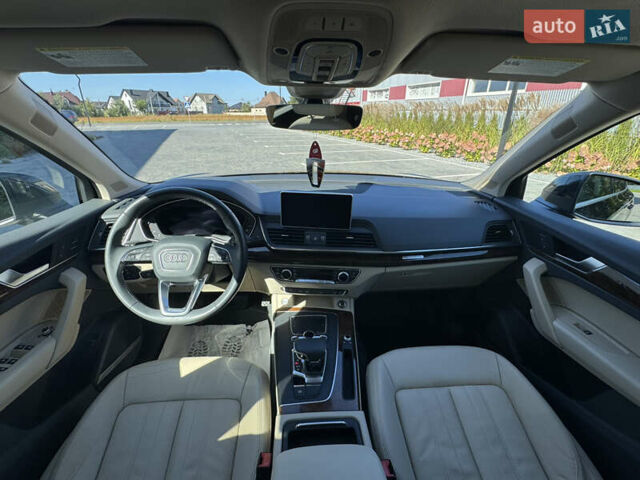 Чорний Ауді Ку 5, об'ємом двигуна 2 л та пробігом 209 тис. км за 21500 $, фото 19 на Automoto.ua