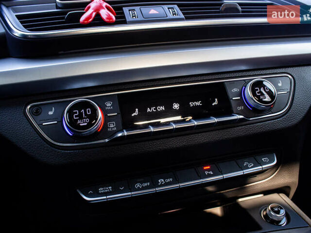 Черный Ауди Ку 5, объемом двигателя 1.98 л и пробегом 112 тыс. км за 27000 $, фото 25 на Automoto.ua