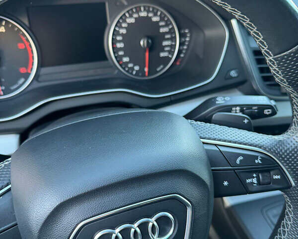 Черный Ауди Ку 5, объемом двигателя 1.97 л и пробегом 250 тыс. км за 26500 $, фото 9 на Automoto.ua