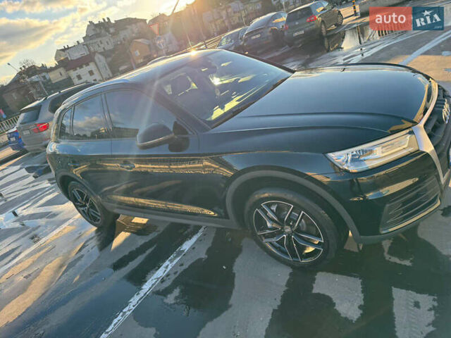 Черный Ауди Ку 5, объемом двигателя 1.97 л и пробегом 250 тыс. км за 26500 $, фото 2 на Automoto.ua