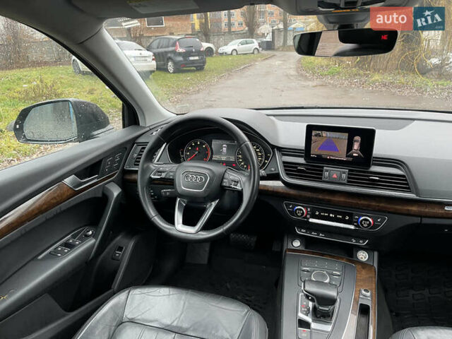 Черный Ауди Ку 5, объемом двигателя 2 л и пробегом 191 тыс. км за 14800 $, фото 14 на Automoto.ua