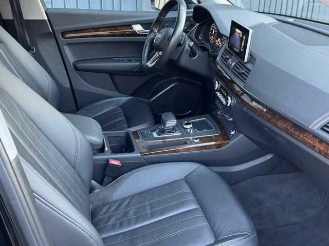 Чорний Ауді Ку 5, об'ємом двигуна 2 л та пробігом 140 тис. км за 17400 $, фото 10 на Automoto.ua