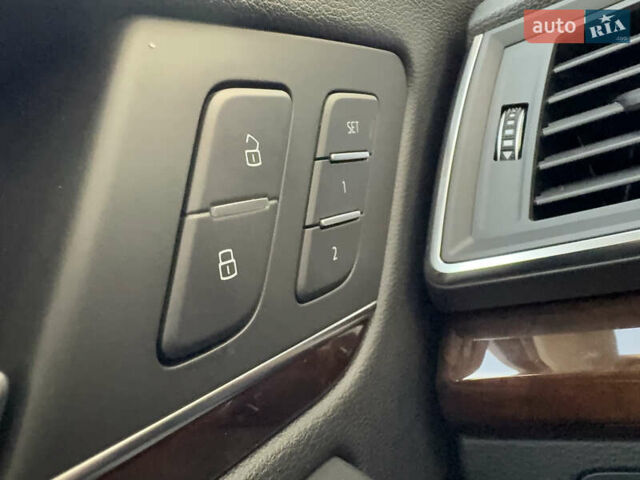 Чорний Ауді Ку 5, об'ємом двигуна 2 л та пробігом 111 тис. км за 23500 $, фото 39 на Automoto.ua