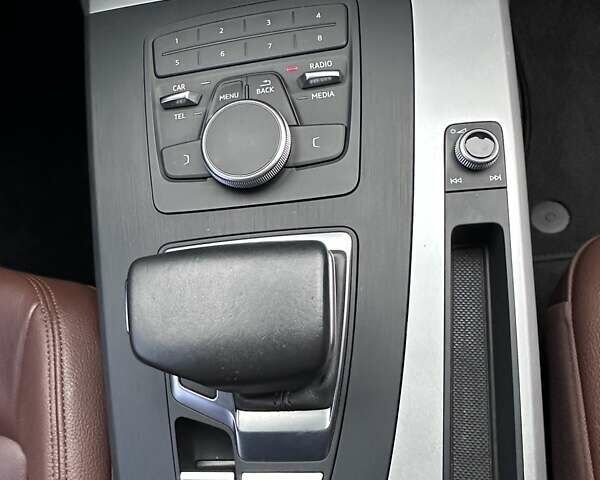 Черный Ауди Ку 5, объемом двигателя 1.97 л и пробегом 96 тыс. км за 33900 $, фото 91 на Automoto.ua