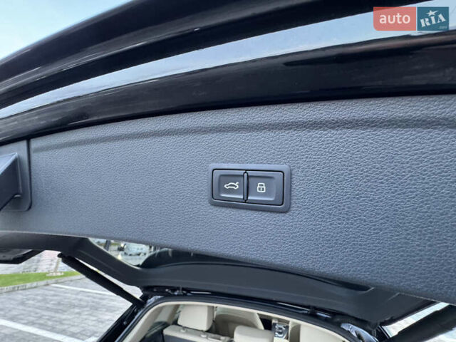 Черный Ауди Ку 5, объемом двигателя 2 л и пробегом 208 тыс. км за 20700 $, фото 39 на Automoto.ua