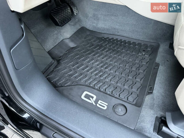 Черный Ауди Ку 5, объемом двигателя 2 л и пробегом 208 тыс. км за 20700 $, фото 19 на Automoto.ua