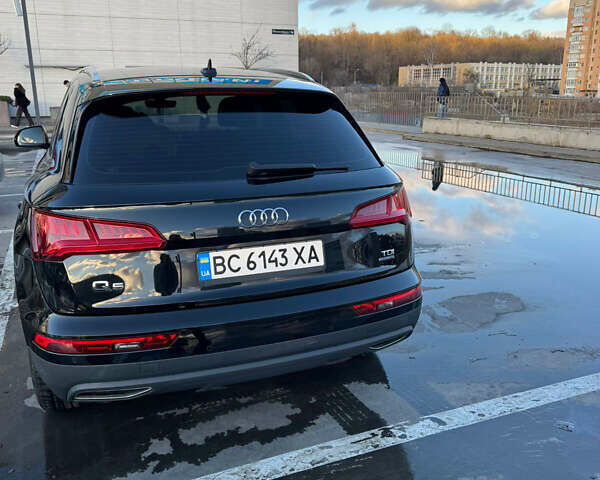 Черный Ауди Ку 5, объемом двигателя 1.97 л и пробегом 250 тыс. км за 26500 $, фото 7 на Automoto.ua