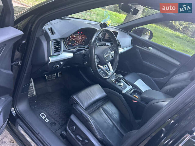 Черный Ауди Ку 5, объемом двигателя 1.98 л и пробегом 82 тыс. км за 29900 $, фото 26 на Automoto.ua