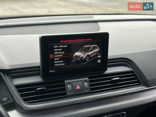 Черный Ауди Ку 5, объемом двигателя 1.98 л и пробегом 129 тыс. км за 29500 $, фото 79 на Automoto.ua