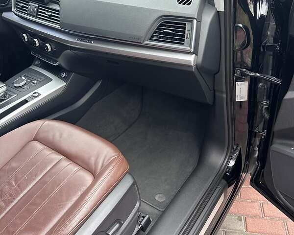 Черный Ауди Ку 5, объемом двигателя 1.97 л и пробегом 96 тыс. км за 33900 $, фото 16 на Automoto.ua