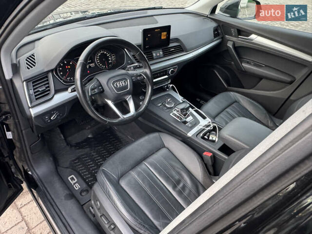 Чорний Ауді Ку 5, об'ємом двигуна 2 л та пробігом 159 тис. км за 17950 $, фото 20 на Automoto.ua