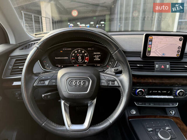 Чорний Ауді Ку 5, об'ємом двигуна 2 л та пробігом 111 тис. км за 23500 $, фото 19 на Automoto.ua
