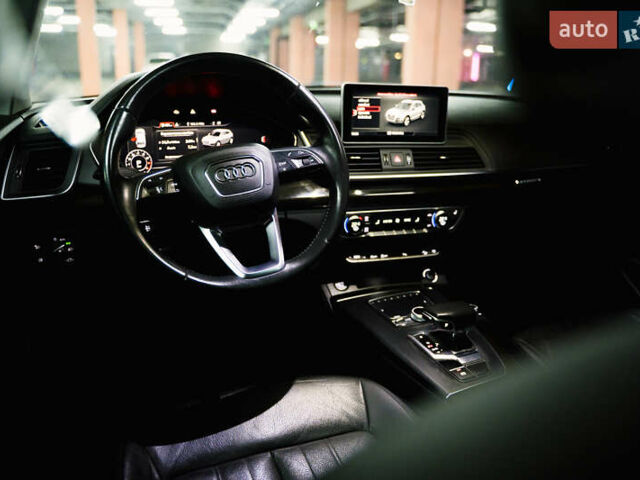 Черный Ауди Ку 5, объемом двигателя 2 л и пробегом 97 тыс. км за 25500 $, фото 11 на Automoto.ua