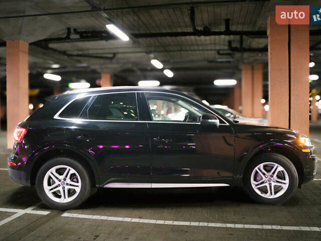 Черный Ауди Ку 5, объемом двигателя 2 л и пробегом 97 тыс. км за 25500 $, фото 4 на Automoto.ua