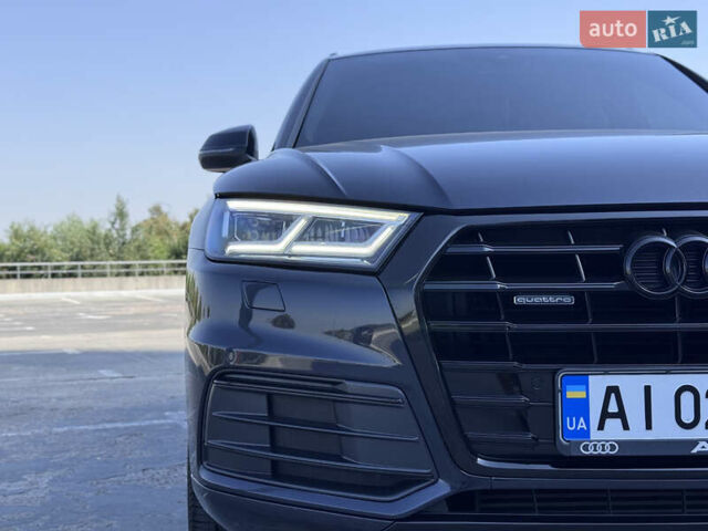 Чорний Ауді Ку 5, об'ємом двигуна 2 л та пробігом 127 тис. км за 25950 $, фото 8 на Automoto.ua