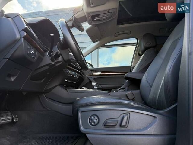 Чорний Ауді Ку 5, об'ємом двигуна 1.98 л та пробігом 130 тис. км за 23900 $, фото 25 на Automoto.ua