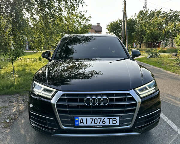 Черный Ауди Ку 5, объемом двигателя 2 л и пробегом 136 тыс. км за 24500 $, фото 1 на Automoto.ua
