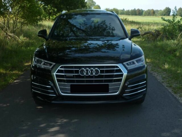 Чорний Ауді Ку 5, об'ємом двигуна 2 л та пробігом 64 тис. км за 5000 $, фото 1 на Automoto.ua