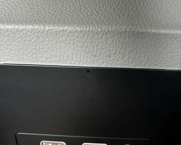 Черный Ауди Ку 5, объемом двигателя 1.97 л и пробегом 280 тыс. км за 27500 $, фото 43 на Automoto.ua