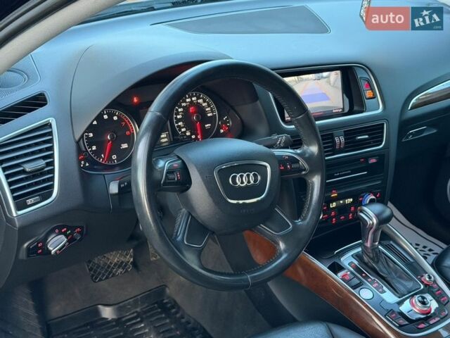 Черный Ауди Ку 5, объемом двигателя 2 л и пробегом 207 тыс. км за 14450 $, фото 36 на Automoto.ua