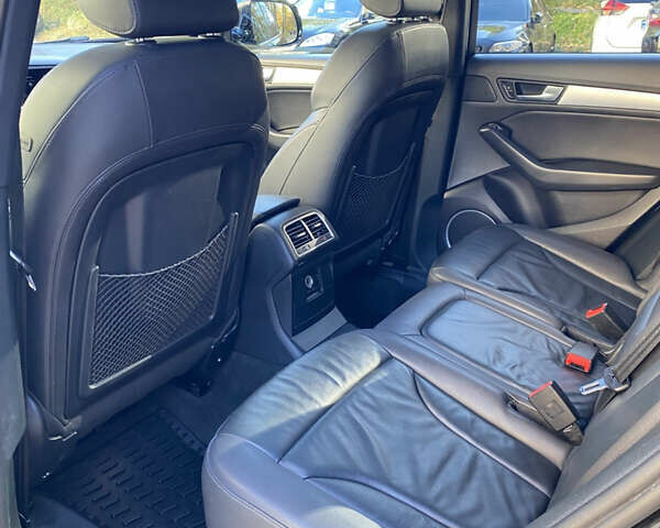 Чорний Ауді Ку 5, об'ємом двигуна 2 л та пробігом 176 тис. км за 19550 $, фото 39 на Automoto.ua