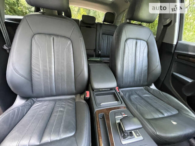 Черный Ауди Ку 5, объемом двигателя 1.98 л и пробегом 114 тыс. км за 22500 $, фото 10 на Automoto.ua