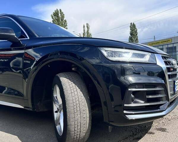 Черный Ауди Ку 5, объемом двигателя 2.97 л и пробегом 218 тыс. км за 30000 $, фото 7 на Automoto.ua