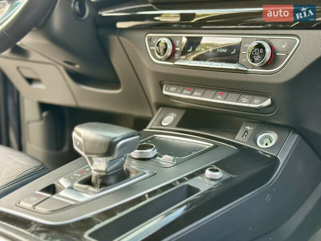 Черный Ауди Ку 5, объемом двигателя 1.98 л и пробегом 208 тыс. км за 21999 $, фото 43 на Automoto.ua