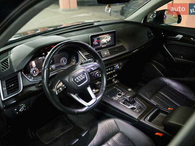 Черный Ауди Ку 5, объемом двигателя 2 л и пробегом 97 тыс. км за 25500 $, фото 15 на Automoto.ua