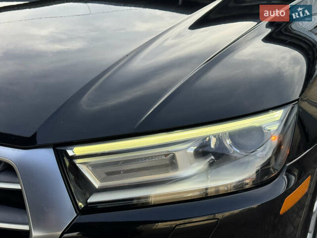 Чорний Ауді Ку 5, об'ємом двигуна 2 л та пробігом 159 тис. км за 20950 $, фото 22 на Automoto.ua