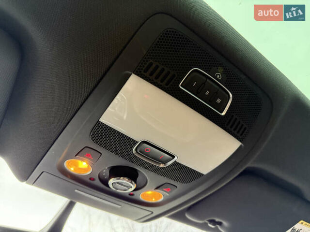 Чорний Ауді Ку 5, об'ємом двигуна 2 л та пробігом 197 тис. км за 16400 $, фото 11 на Automoto.ua