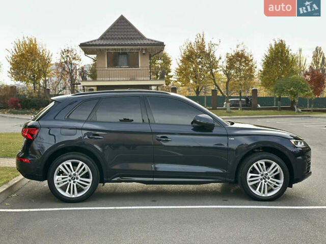 Черный Ауди Ку 5, объемом двигателя 1.98 л и пробегом 208 тыс. км за 21999 $, фото 5 на Automoto.ua