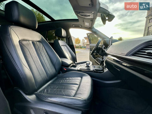 Черный Ауди Ку 5, объемом двигателя 1.98 л и пробегом 208 тыс. км за 21999 $, фото 39 на Automoto.ua