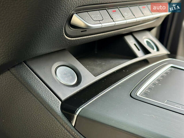 Черный Ауди Ку 5, объемом двигателя 1.98 л и пробегом 208 тыс. км за 21999 $, фото 44 на Automoto.ua