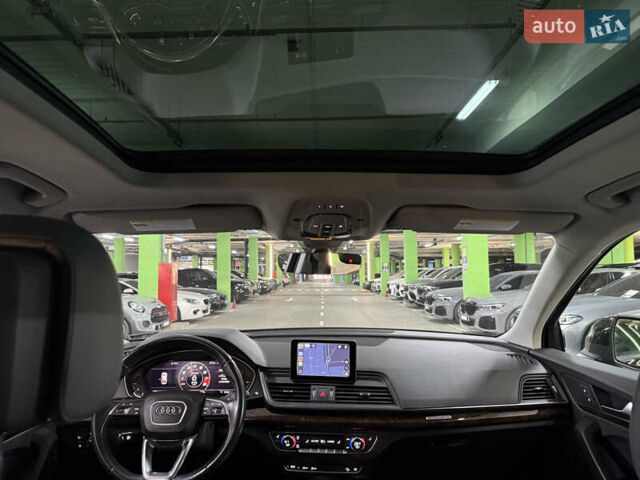 Чорний Ауді Ку 5, об'ємом двигуна 2 л та пробігом 111 тис. км за 23500 $, фото 18 на Automoto.ua