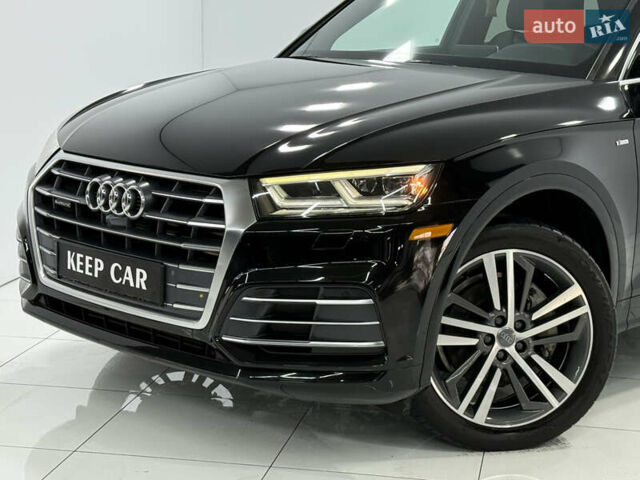 Черный Ауди Ку 5, объемом двигателя 1.98 л и пробегом 105 тыс. км за 26900 $, фото 2 на Automoto.ua