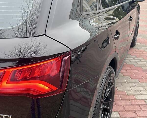 Черный Ауди Ку 5, объемом двигателя 1.97 л и пробегом 96 тыс. км за 33900 $, фото 39 на Automoto.ua