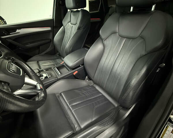 Черный Ауди Ку 5, объемом двигателя 1.98 л и пробегом 105 тыс. км за 26900 $, фото 18 на Automoto.ua