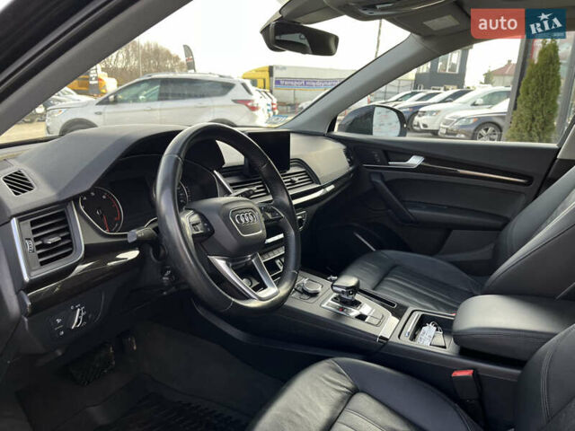 Чорний Ауді Ку 5, об'ємом двигуна 2 л та пробігом 156 тис. км за 22900 $, фото 9 на Automoto.ua