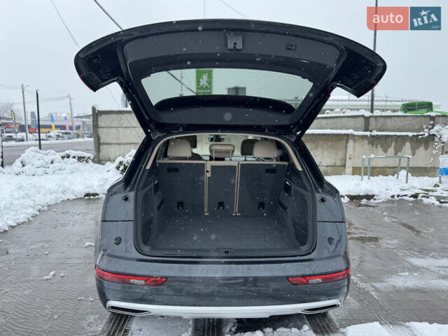 Черный Ауди Ку 5, объемом двигателя 1.98 л и пробегом 141 тыс. км за 23900 $, фото 4 на Automoto.ua