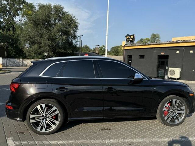 Черный Ауди Ку 5, объемом двигателя 3 л и пробегом 149 тыс. км за 23999 $, фото 4 на Automoto.ua