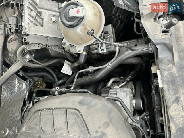 Черный Ауди Ку 5, объемом двигателя 1.98 л и пробегом 155 тыс. км за 23800 $, фото 31 на Automoto.ua