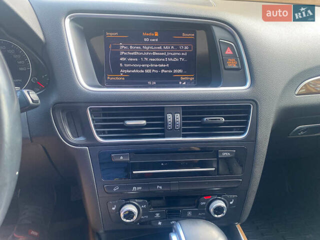 Черный Ауди Ку 5, объемом двигателя 1.98 л и пробегом 113 тыс. км за 16500 $, фото 21 на Automoto.ua