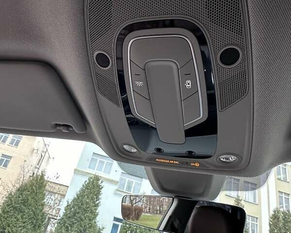 Черный Ауди Ку 5, объемом двигателя 1.97 л и пробегом 96 тыс. км за 33900 $, фото 97 на Automoto.ua