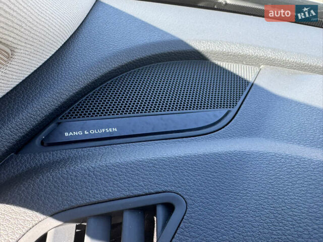 Чорний Ауді Ку 5, об'ємом двигуна 2 л та пробігом 209 тис. км за 21500 $, фото 14 на Automoto.ua