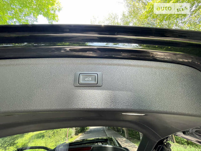 Черный Ауди Ку 5, объемом двигателя 1.98 л и пробегом 114 тыс. км за 22500 $, фото 15 на Automoto.ua